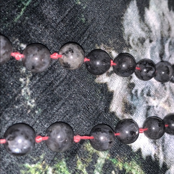 Boutique Tassel Necklace - Picture 3 of 3